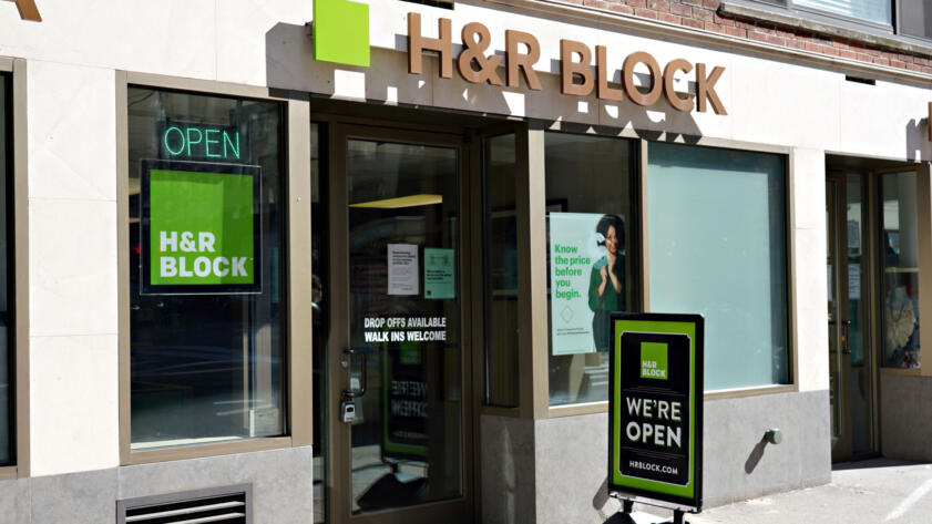 Photo of the exterior of an H&R Block building.
