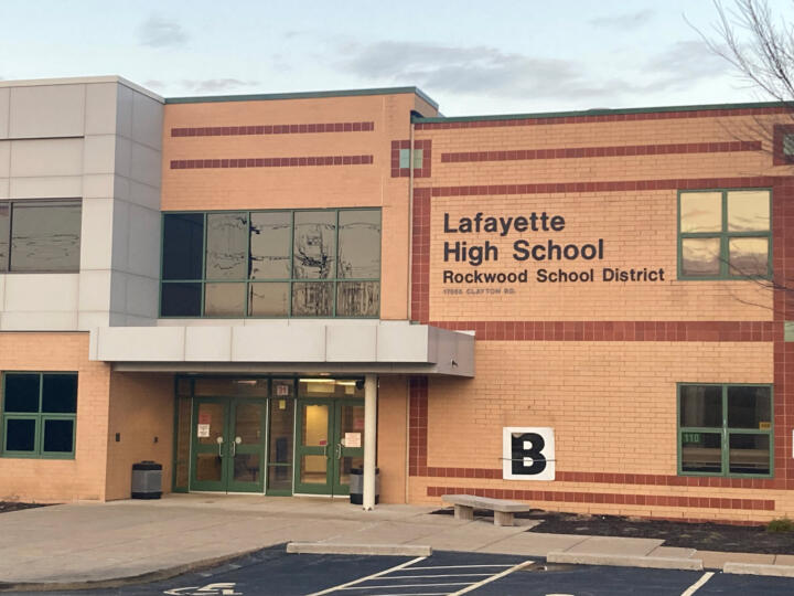 Photograph of the Lafayette High School building