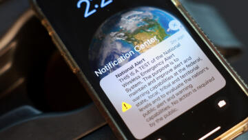  A national alert test displayed on a cellphone.